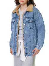 Women Button Up Collared Neck Plush Denim Jacket