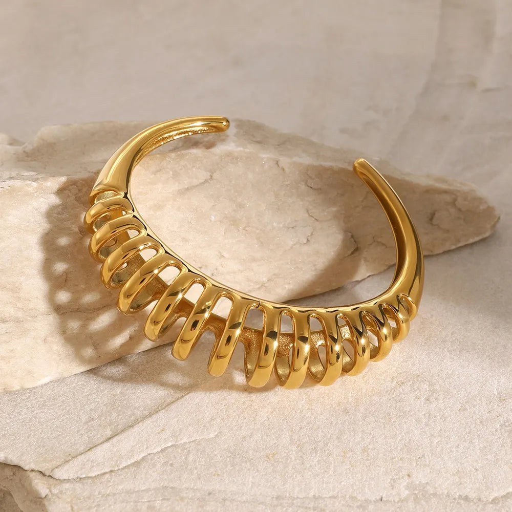Women 18K Gold-Plated Stainless Steel Cutout Bracelet
