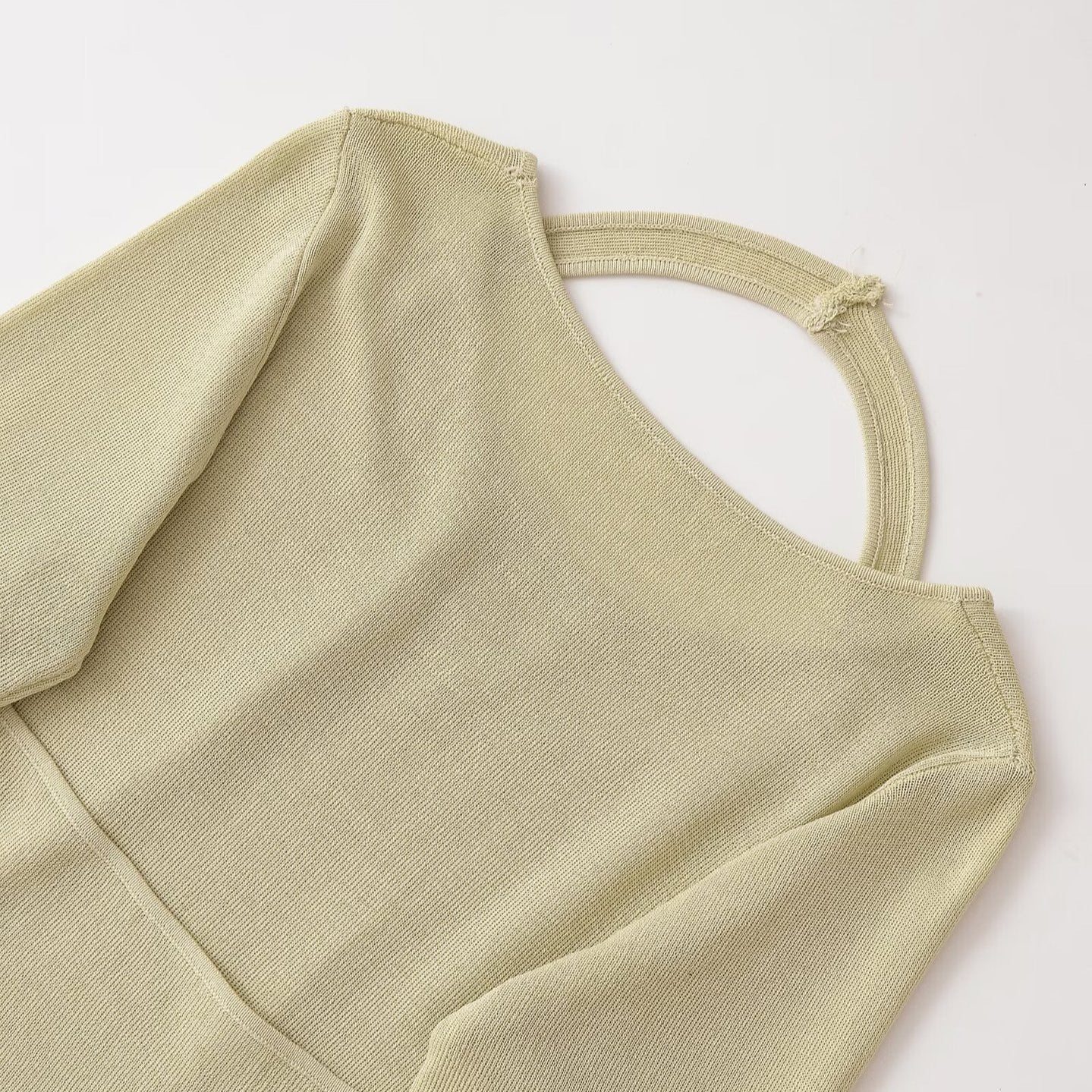 Women Round Necked Fold Over Sleeved Knitted Sweater