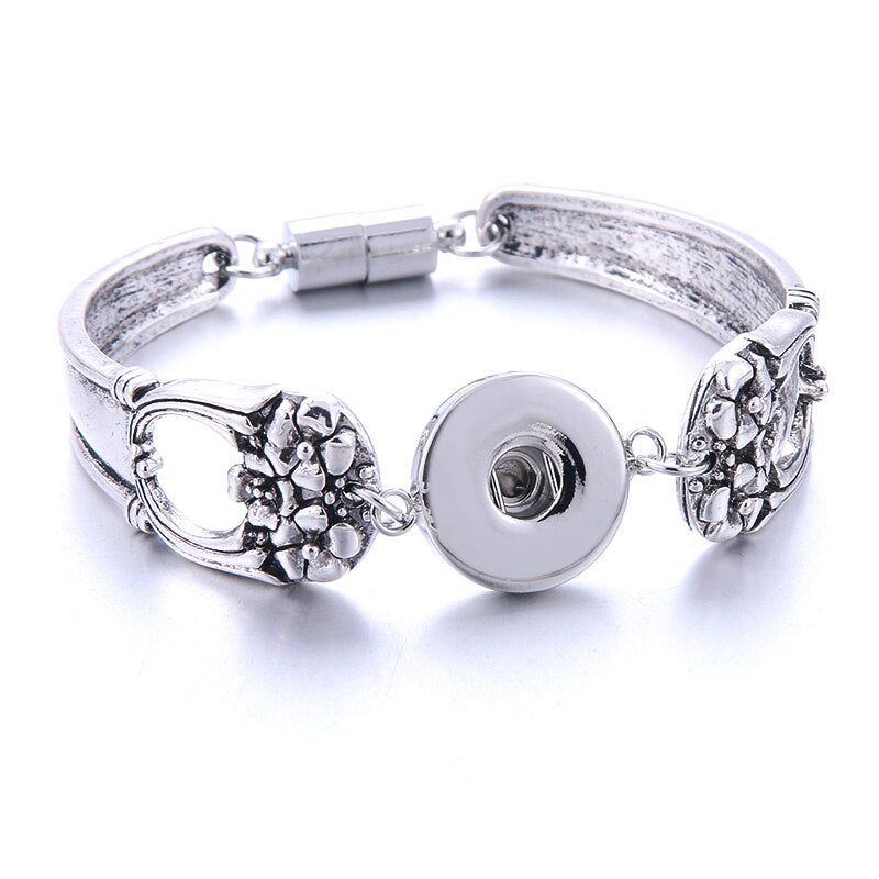 Women  Adjustable Chain Metal Snap Buttons Bracelet