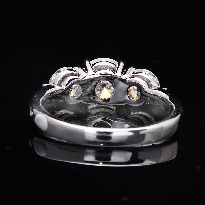 Women 18K White Gold 2.0ctw 6.5mm Moissanite Ring