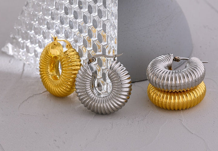 Women 18kt Gold Trendy Round Chunky Hoop Earrings
