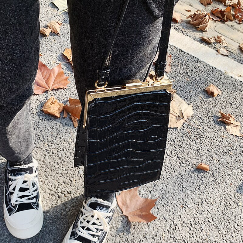 Women Small Crocodile Pattern Clip Crossbody, Shoulder Bag