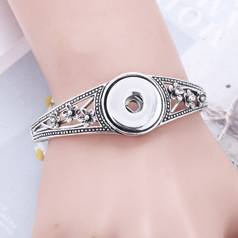 Women  Adjustable Chain Metal Snap Buttons Bracelet