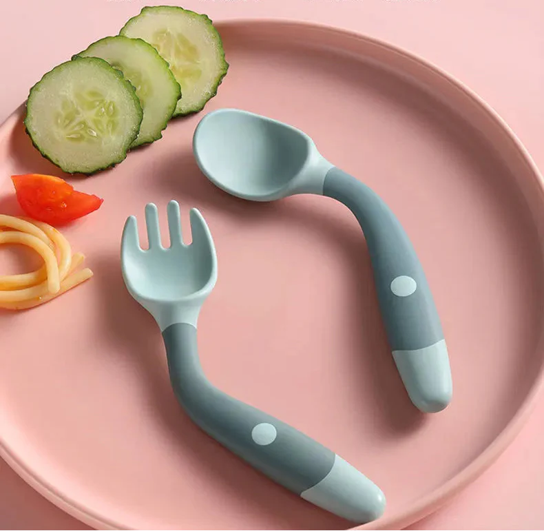 Kids Baby Spoon Fork Soft Bendable Silicone Scoop Fork Kit Tableware