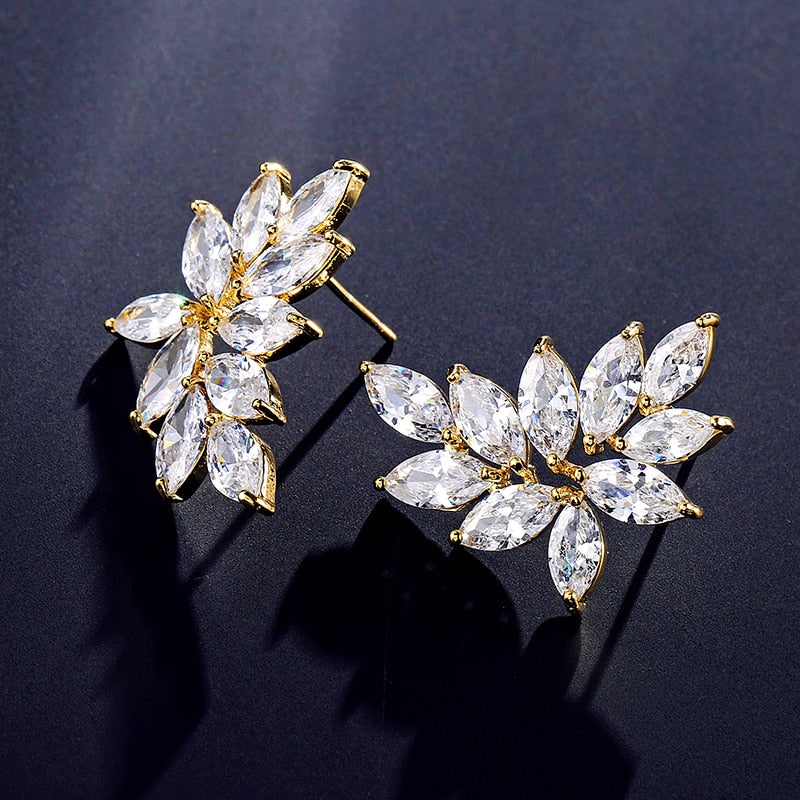 Woman Cubic Zircon Crystal Flower Stud Earrings