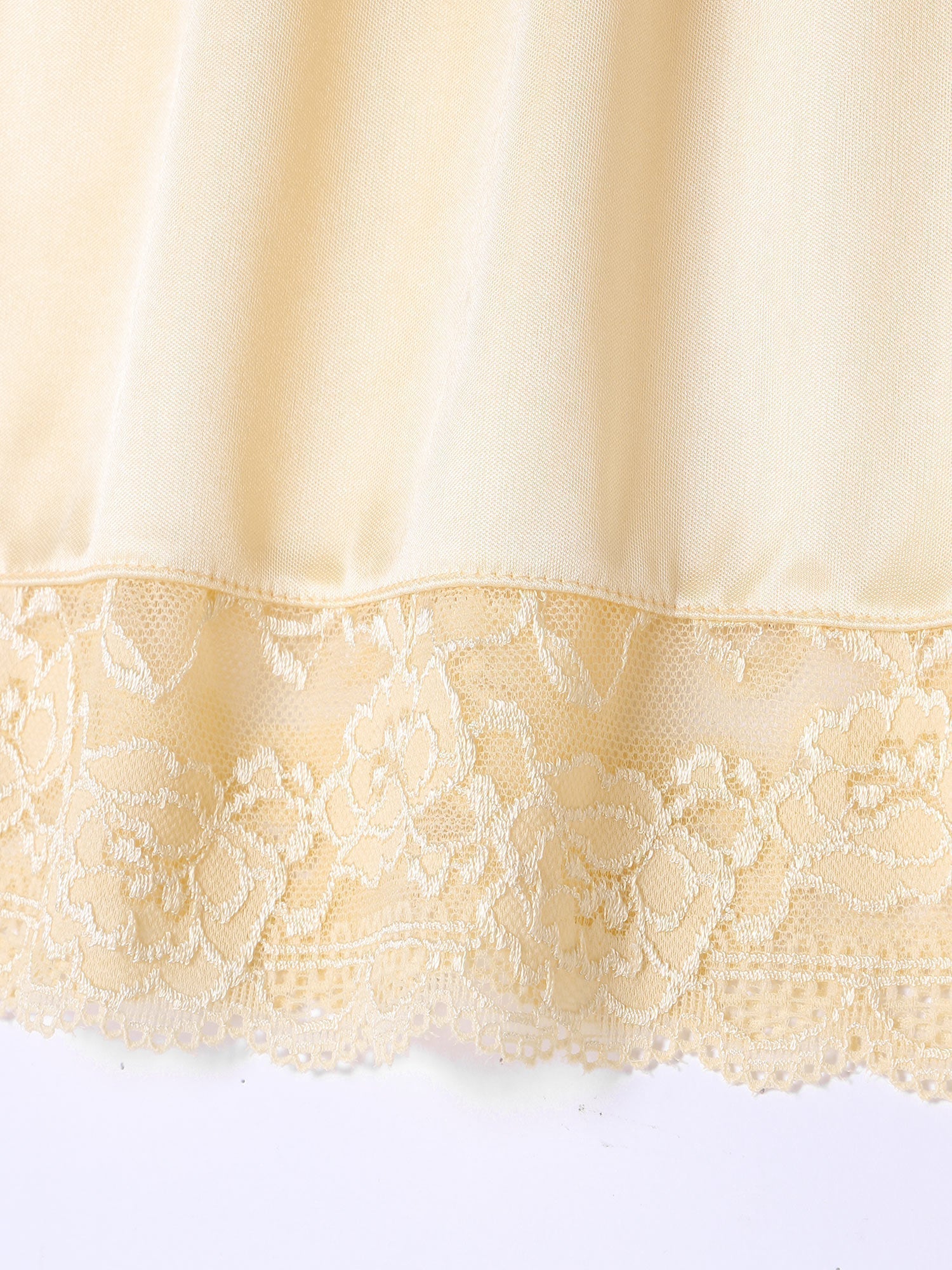Women Basic Anti-Glare Lace Inner Half Slip