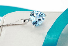 Woman Crystal Sapphire Pendant Necklace Jewelry Set