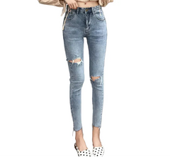 Woman Skinny Leg Denim Jeans