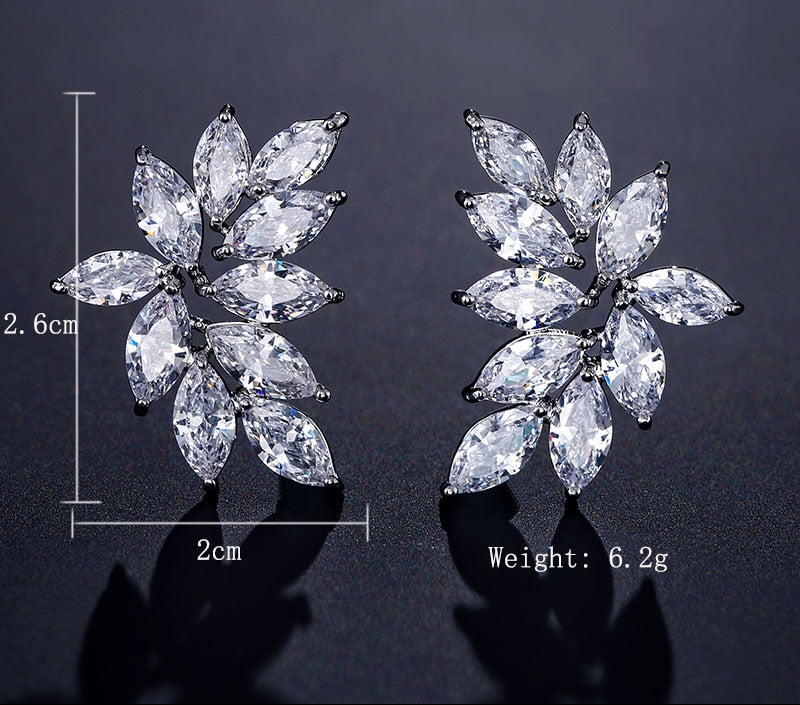 Woman Cubic Zircon Crystal Flower Stud Earrings