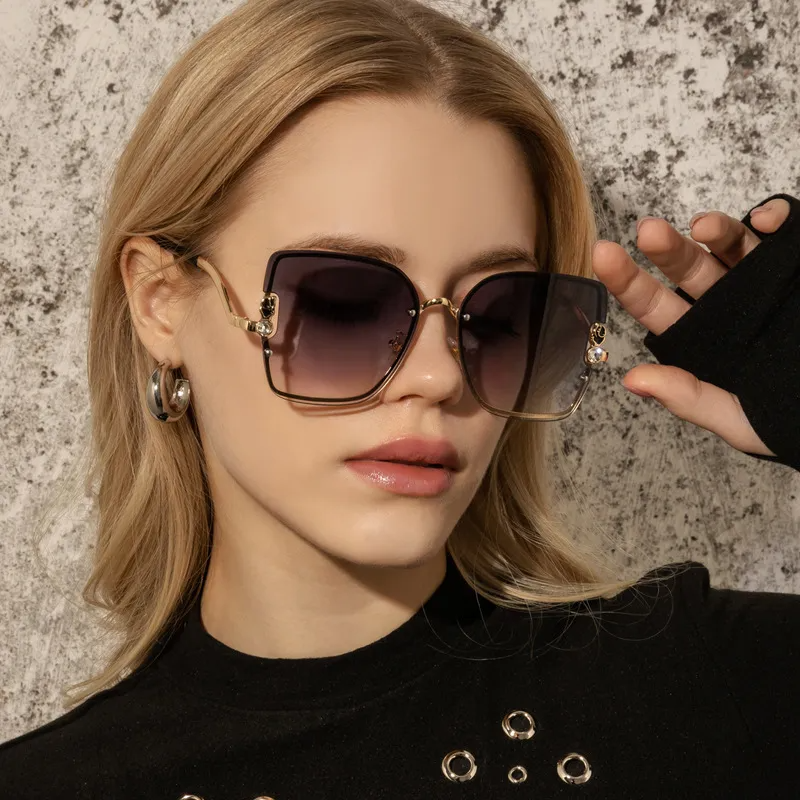 Accessories Women Chic Frameless Sunglasses